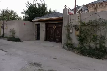 Satılır Həyət Evi Qurd Dərəsində