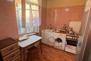 Aylıq Kirayə Köhnə Tikili Heydər əliyev Mərkəzində