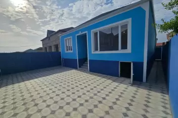 Satılır Həyət Evi Binədə
