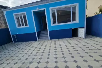 Satılır Həyət Evi Binədə