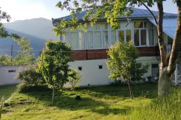 Günlük Kirayə Bağ Evi İsmayıllı Rayonunda