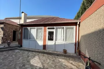 Satılır Villa 8-ci Kilometrdə