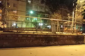 Satılır Köhnə Tikili Ukraniya Dairəsida