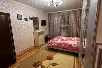 Aylıq Kirayə Köhnə Tikili 8-ci Kilometrdə