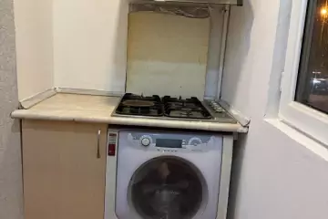 Aylıq Kirayə Köhnə Tikili Elmler Akademiyasıda
