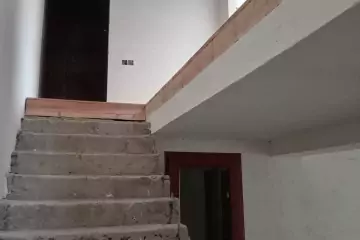 Satılır Bağ Evi Ramanada