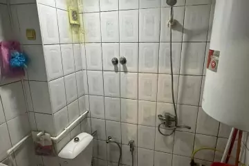 Satılır Köhnə Tikili Biləcəridə