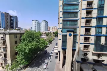 Satılır Yeni Tikili 28 May Metrosu ətrafında