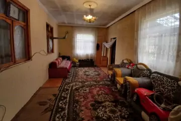 Satılır Həyət Evi Buzovnada