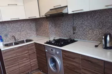Aylıq Kirayə Yeni Tikili Xırdalan şəhərində