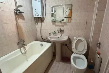 Aylıq Kirayə Köhnə Tikili 8-ci Kilometrdə