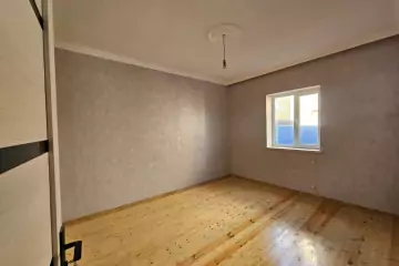 Satılır Həyət Evi Binədə