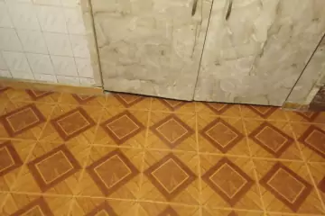 Satılır Köhnə Tikili Ukraniya Dairəsida