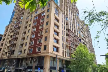 Satılır Yeni Tikili 28 May Metrosu ətrafında