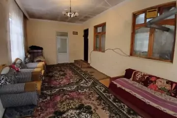 Satılır Həyət Evi Buzovnada