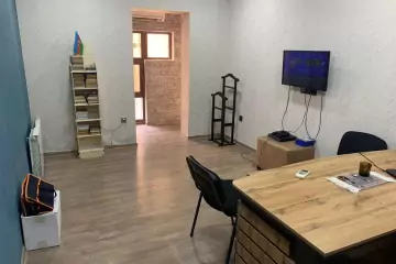 Aylıq Kirayə Obyekt 8-ci Mikrorayonda