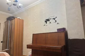 Satılır Yeni Tikili 8-ci Kilometrdə