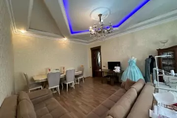 Satılır Həyət Evi Yeni Bakida