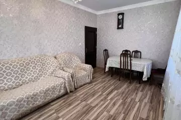 Satılır Köhnə Tikili Ukraniya Dairəsida