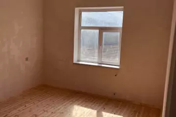 Satılır Həyət Evi Yeni Ramana Qəsəbəsida