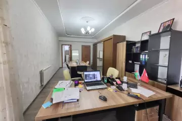 Satılır Yeni Tikili Nərimanov Parkı