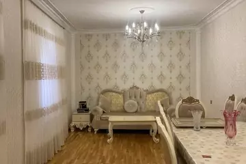 Satılır Həyət Evi Bakıxanovda