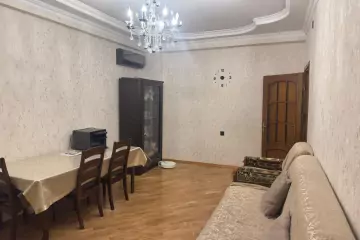 Satılır Yeni Tikili 8-ci Kilometrdə