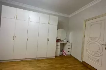 Satılır Həyət Evi Bakıxanovda