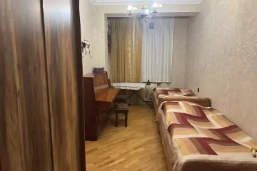 Satılır Yeni Tikili 8-ci Kilometrdə