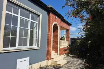 Satılır Həyət Evi Binədə