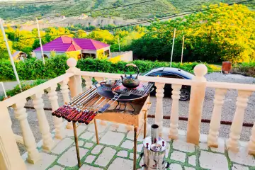 Günlük Kirayə Bağ Evi Quba Rayonunda
