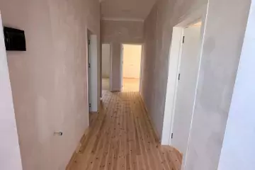 Satılır Həyət Evi Yeni Ramana Qəsəbəsida