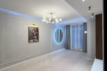 Satılır Yeni Tikili Ağ şəhər Kompleksində