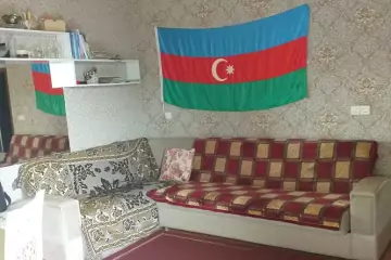 Satılır Həyət Evi Zabrat Qəsəbəsida