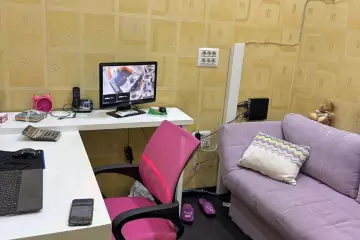 Satılır Obyekt Ağ şəhər Kompleksində