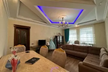 Satılır Həyət Evi Yeni Bakida