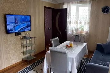 Satılır Köhnə Tikili Beşmərtəbədə