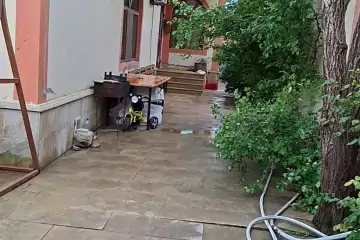 Satılır Həyət Evi Zabrat Qəsəbəsida