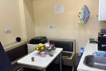 Satılır Obyekt Ağ şəhər Kompleksində