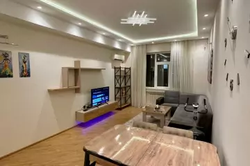 Aylıq Kirayə Yeni Tikili Cavanşir Küçəsində