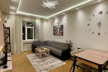 Aylıq Kirayə Yeni Tikili Cavanşir Küçəsində