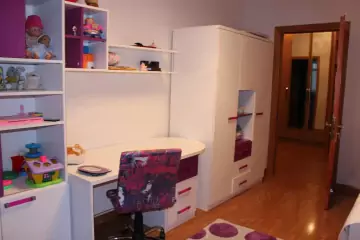 Satılır Yeni Tikili Elmler Akademiyasıda