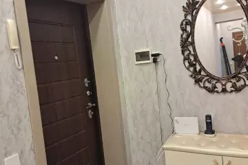 Satılır Yeni Tikili Ağ şəhər Kompleksində