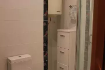 Satılır Yeni Tikili Elmler Akademiyasıda