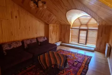 Satılır Bağ Evi Novxanıda