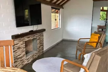 Günlük Kirayə Bağ Evi Quba Rayonunda