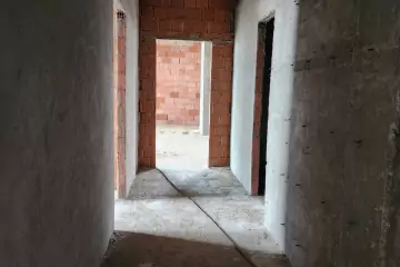 Satılır Yeni Tikili Ağ şəhər Kompleksində