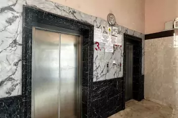 Satılır Yeni Tikili Ukraniya Dairəsida