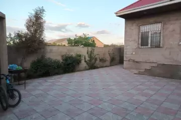 Satılır Həyət Evi Məhəmmədlidə