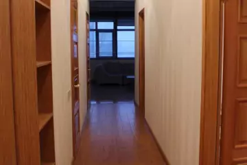 Satılır Yeni Tikili Elmler Akademiyasıda